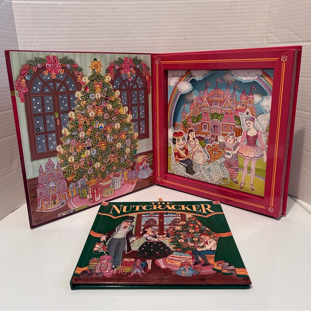 THE NUTCRACKER storybook and advent calendar gift set